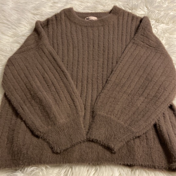 SO Women’s Sweater size XL brand new with tag so soft length 25” bust 44” - Picture 5 of 12
